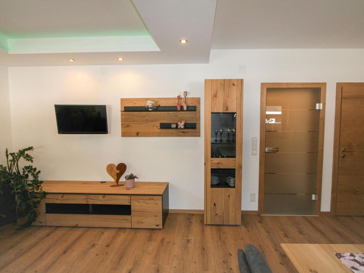 Appartamento Haus Sonja By Interhome